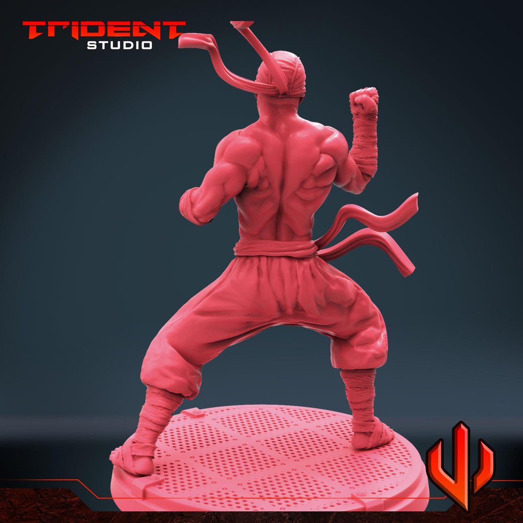 Iron Fist C (Fan art sculpted by Trident Studio) (Crisis Protocol Proxy/Alternative)